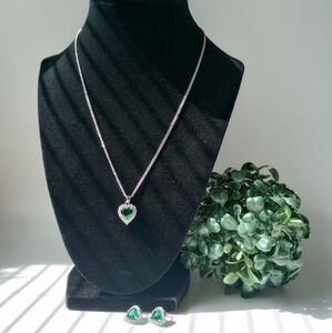 Elegant Silver and Green Heart Necklace